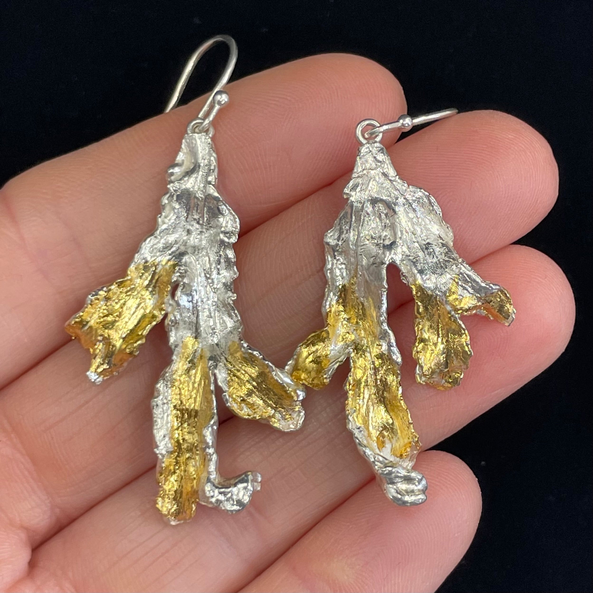 Seaweed earrings with gold